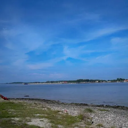 בית נופש Jessen Modern Retreat גלטינג