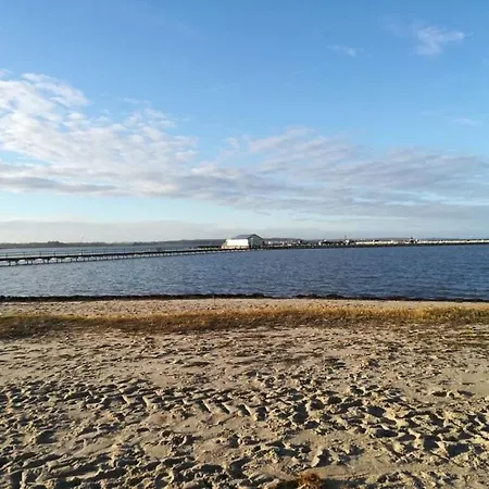 בית נופש Jessen Modern Retreat *